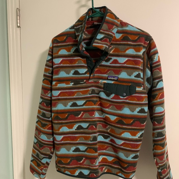Patagonia Men's Small RARE Aztec Cinder Delta Red Print Synchilla Snap Pullover - Picture 2 of 7